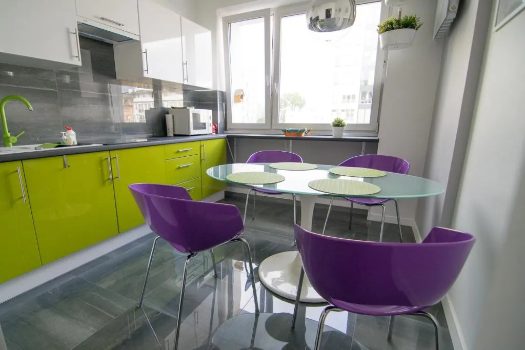Image of Bright Apartment Hoza