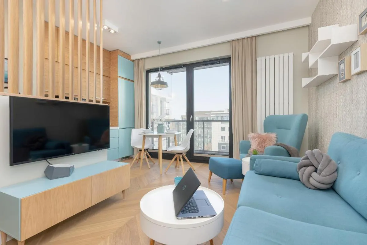Image 3 of Bright Blue Apartment with Balcony, Parking and Air Conditioning in Warsaw by Noclegi Renters