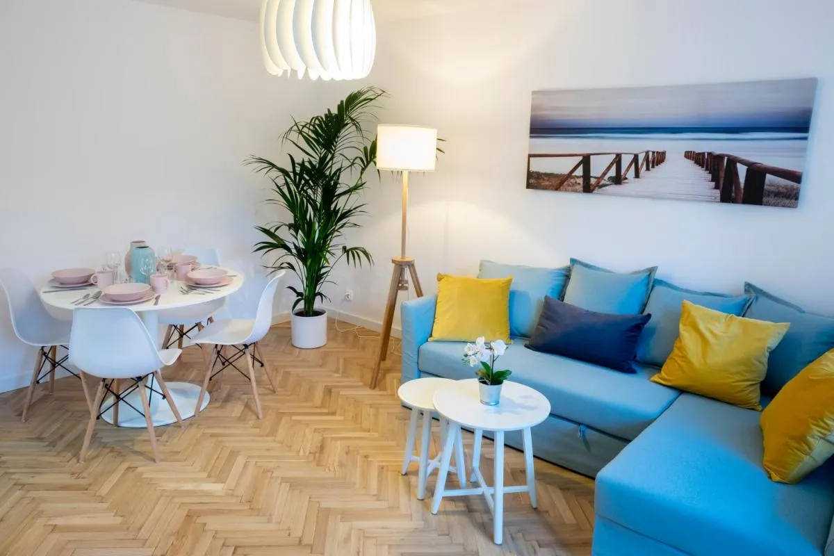 Image 2 of CRISTINE APARTMENT