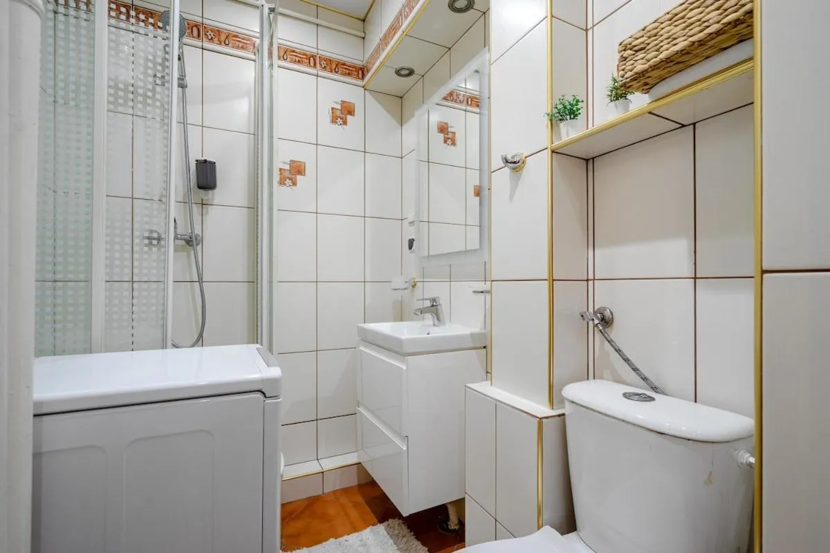 Image 2 of Chic Apartments – Modern and Cozy – Central Location – Solidarności