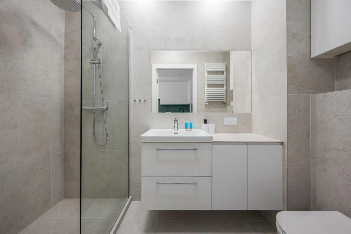 Image 2 of Comfort City Modern Studio