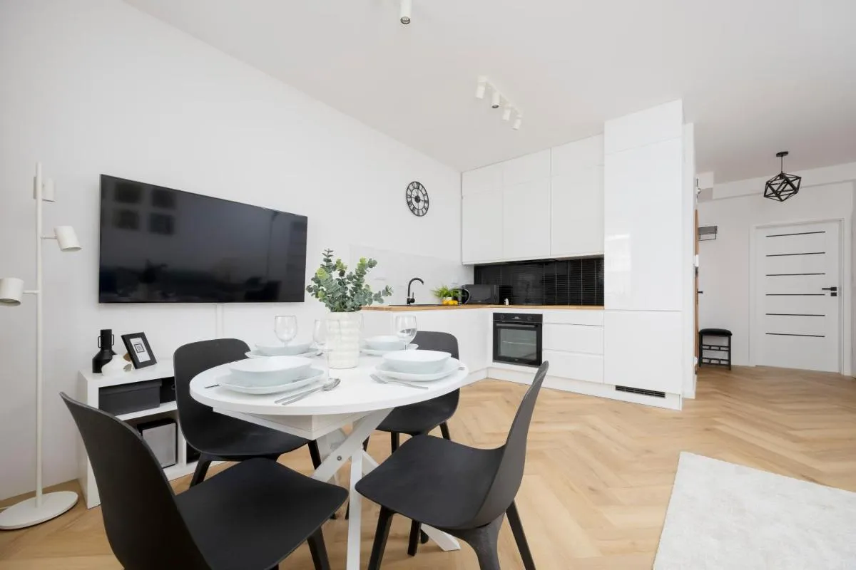 Image 5 of Comfortable Apartment with Two Bedrooms & Parking by Noclegi Renters
