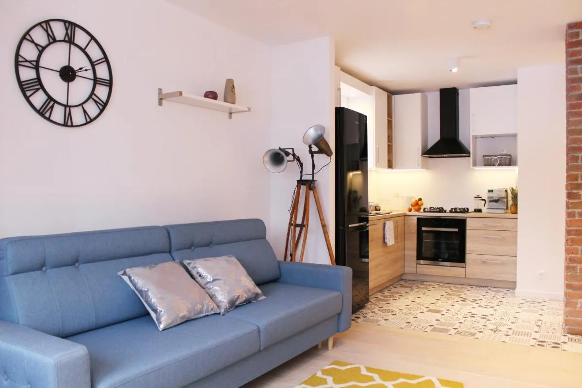 Image 2 of Comfy with great city view by Cooee Apartments