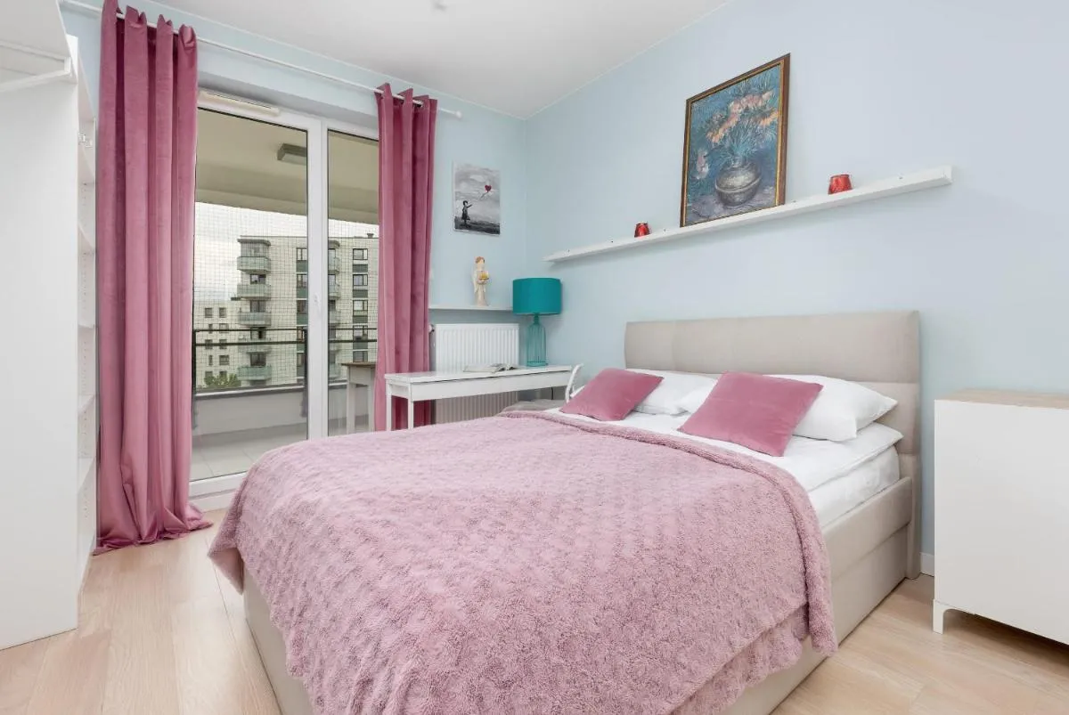 Image 1 of Cosy Apartment with Parking Nowaka-Jeziorańskiego Praga by Noclegi Renters
