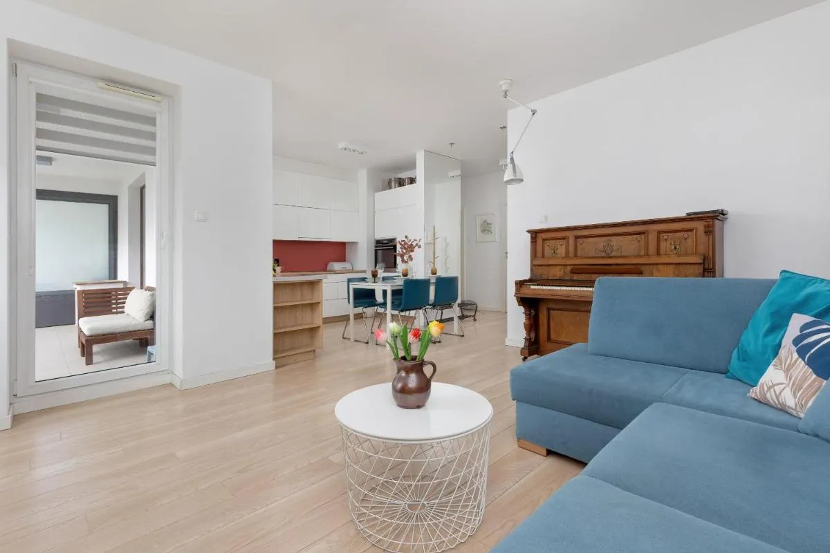 Image 5 of Cosy Apartment with Parking Nowaka-Jeziorańskiego Praga by Noclegi Renters