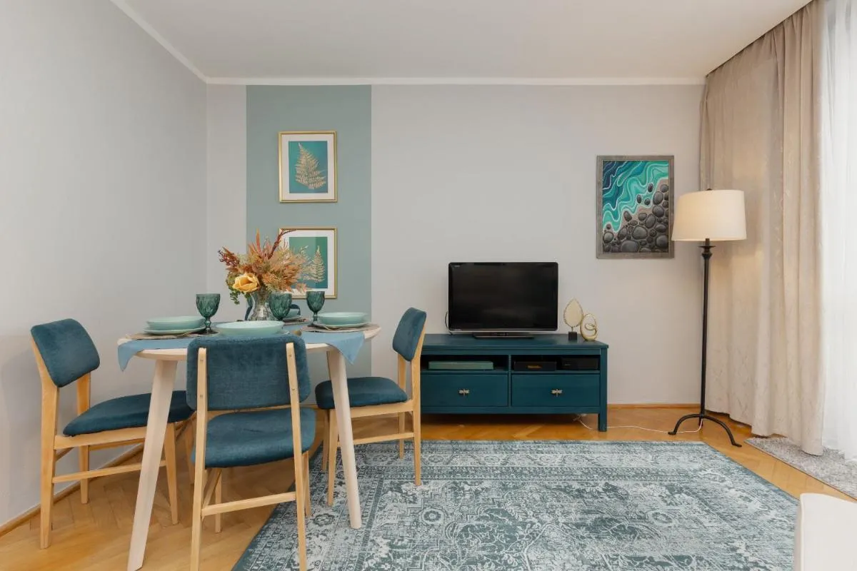 Image 5 of Cozy Two-Bedroom Apartment Mokotow by Noclegi Renters