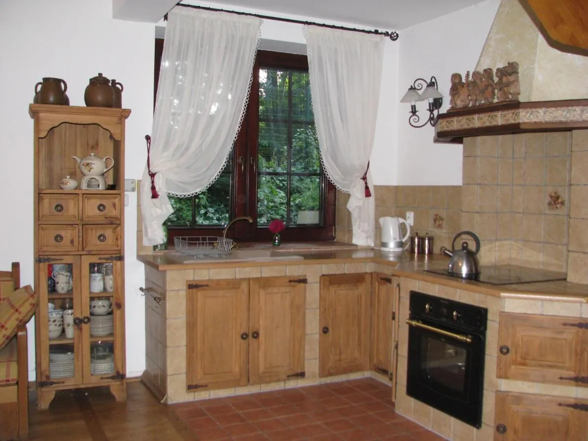 Image 2 of Cozy and Comfortable Guest House in the City