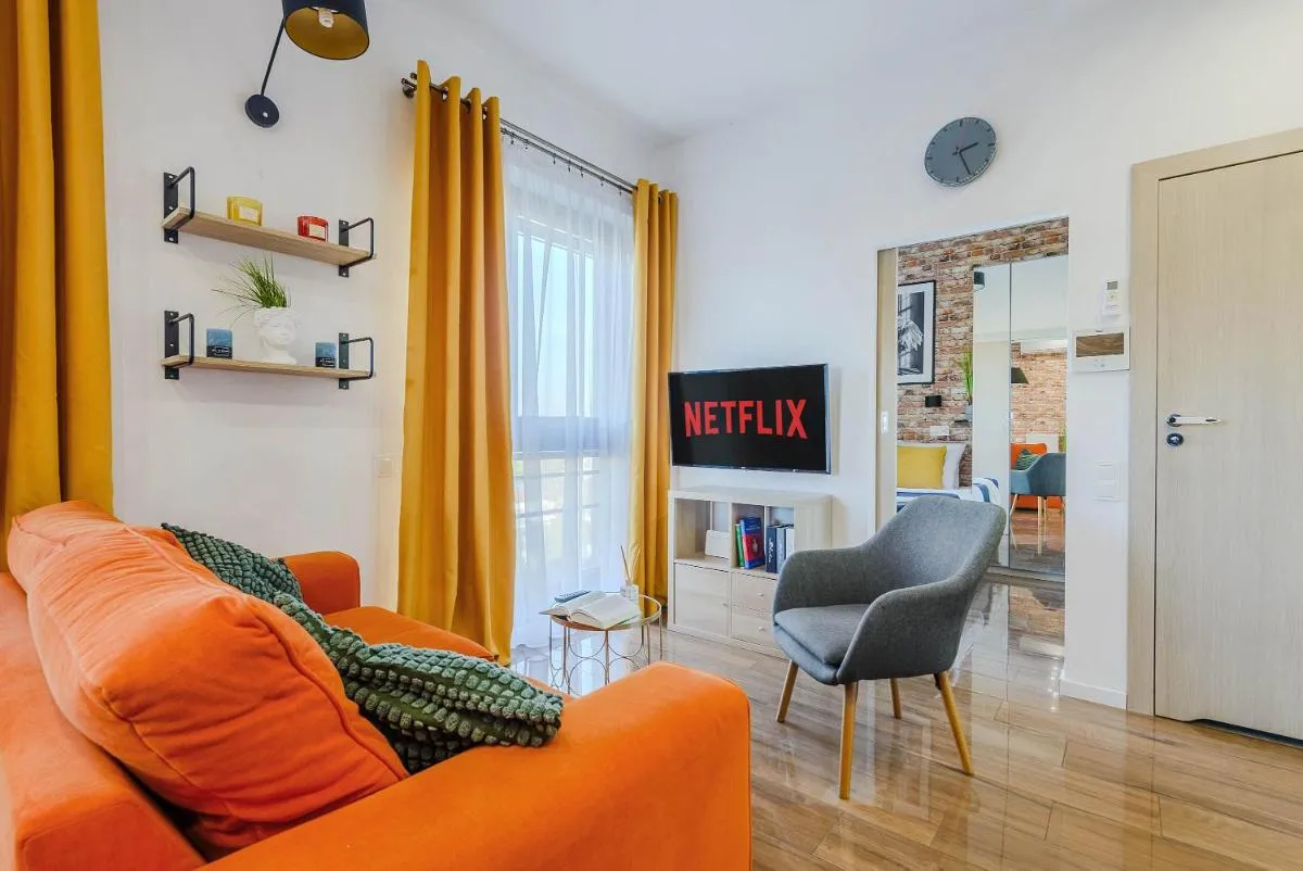 Image 2 of Cozy apartment with gym in the City Center