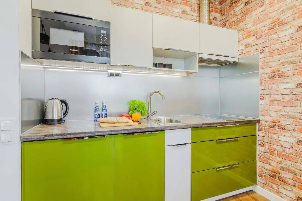 Image 3 of Cozy apartment with gym in the City Center