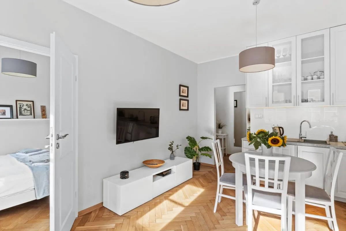 Image 5 of Cute apartment in the historic old town of Warsaw