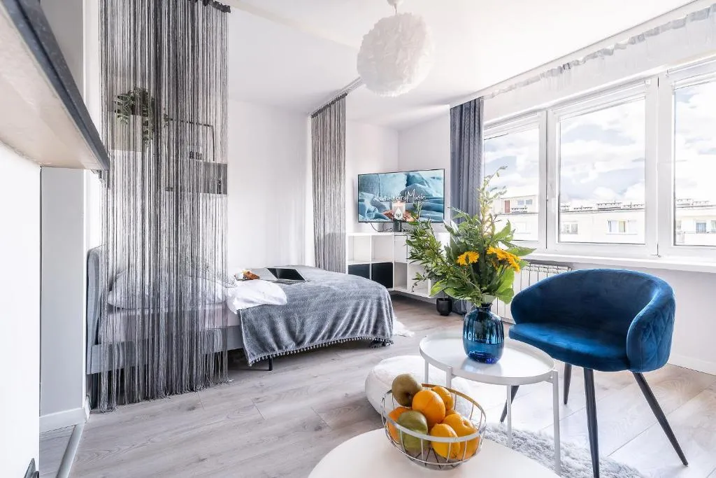 Image of DREAMY modern apartment 13 min to Old Town in the beloved district of Warsaw Muranów