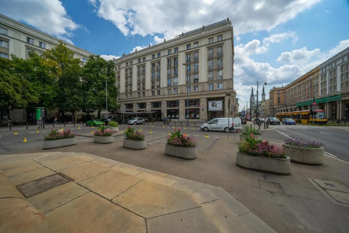 Image 5 of Downtown Apt – Top Location, City View, Bus&Tram – by Rentujemy