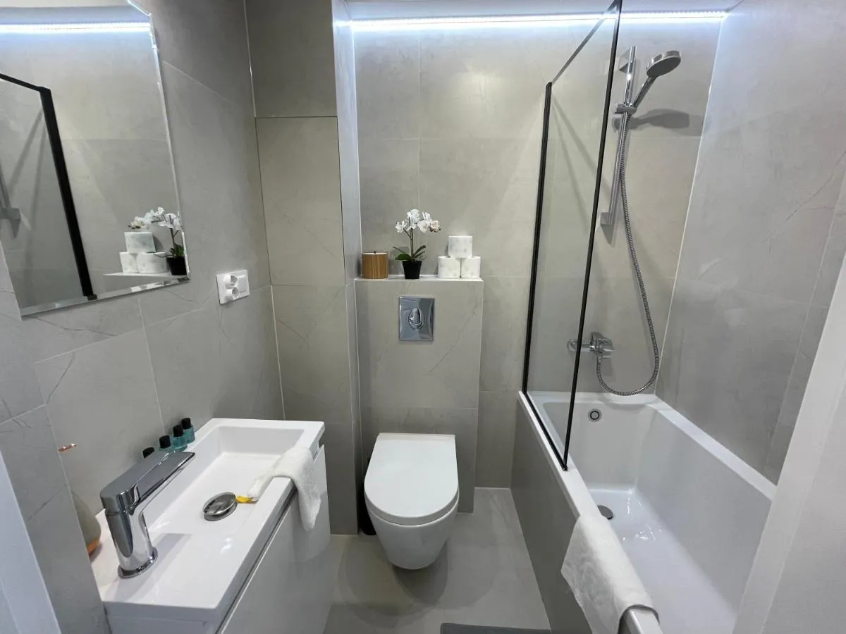Image 2 of Emilii Plater 55 – Modern Full Apartment