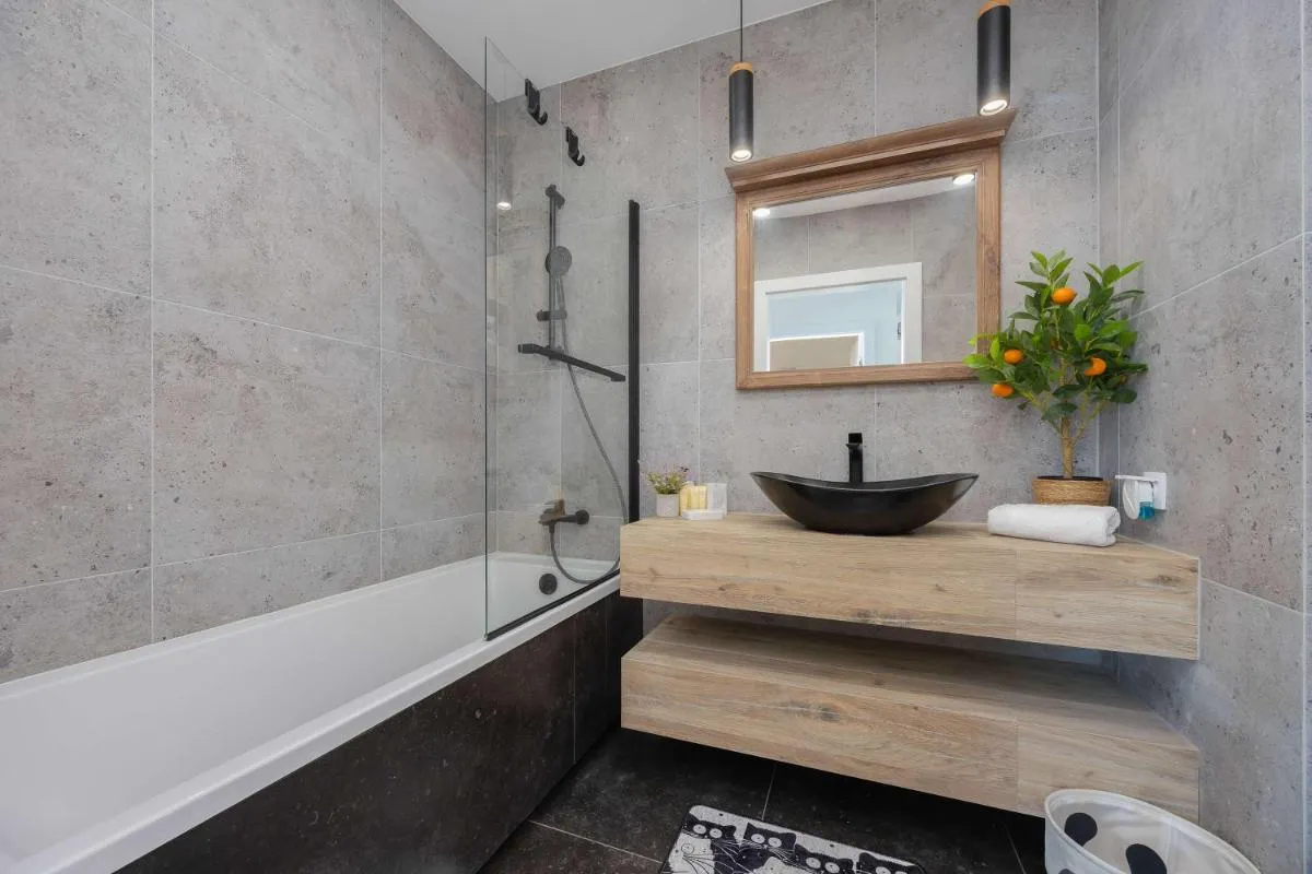 Image 4 of Exceptional Apartment in Warsaw with Parking by Noclegi Renters