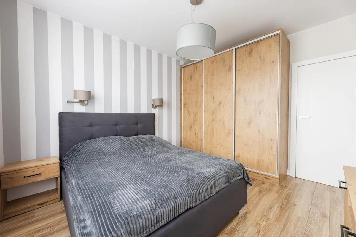 Image 6 of Fajny apartament z parkingiem, obok metra.