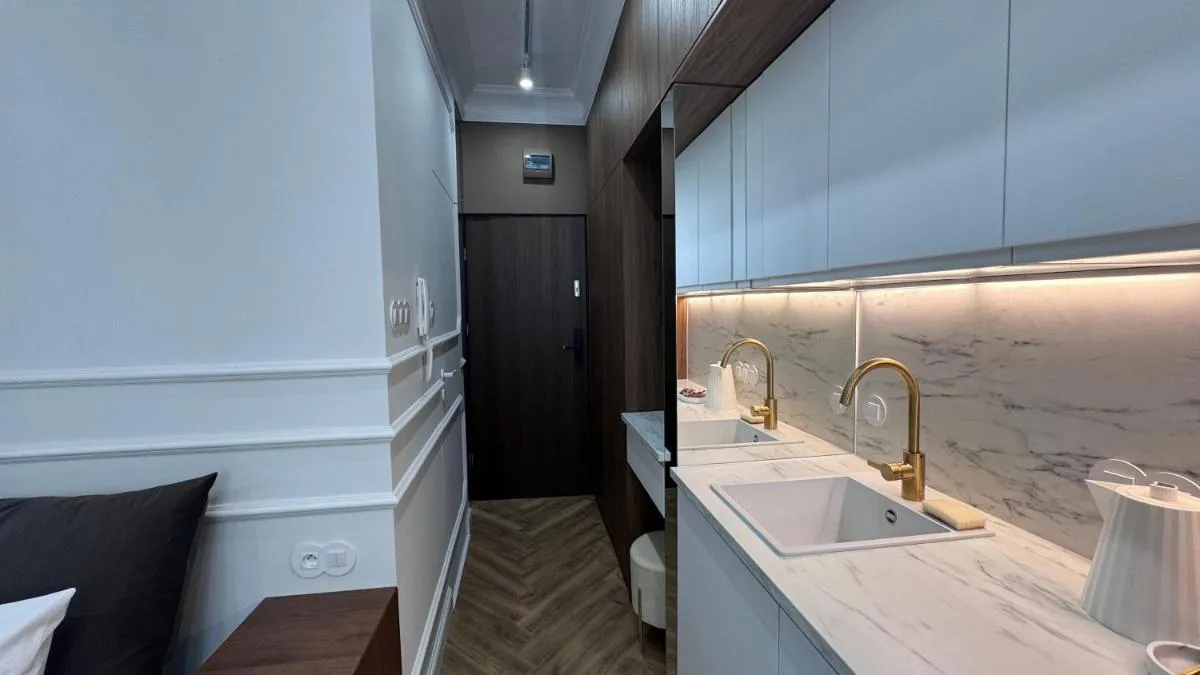 Image 2 of IXIA Central Warsaw Apartments