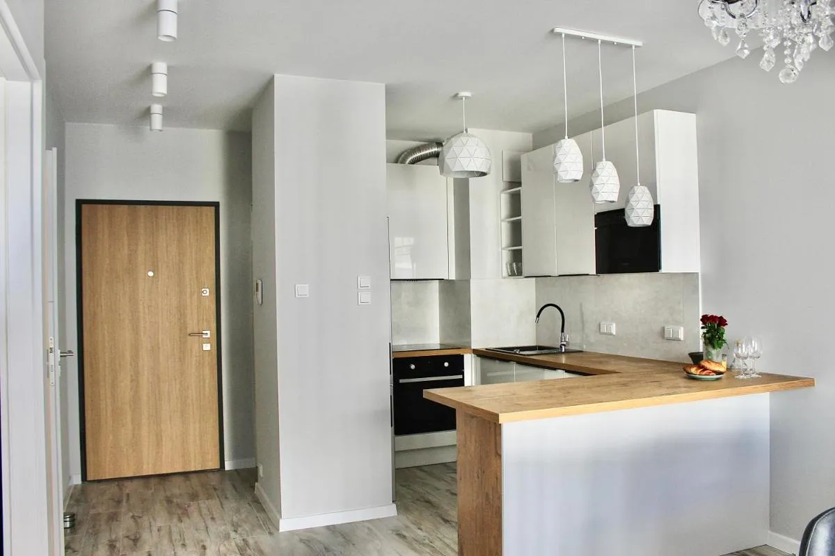 Image 1 of LUX 2 pokojowe Apartment in Warszawa z bezpłatnym podziemnym parkingem