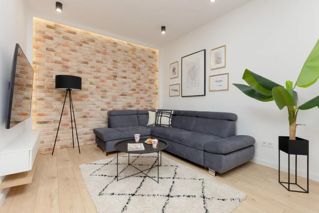 Image of Loft Apartment with Parking in Warsaw by Noclegi Renters