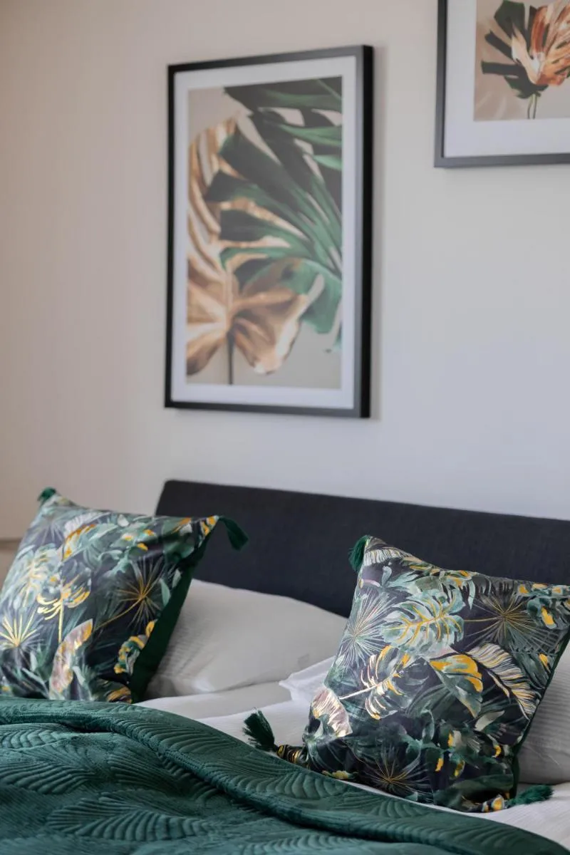 Image 4 of Ludna Apartment Overlooking the Center by the Vistula River Warsaw by Noclegi Renters