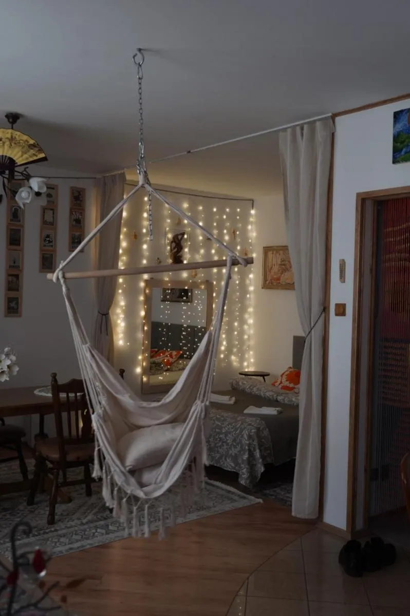 Image 4 of Lumiére