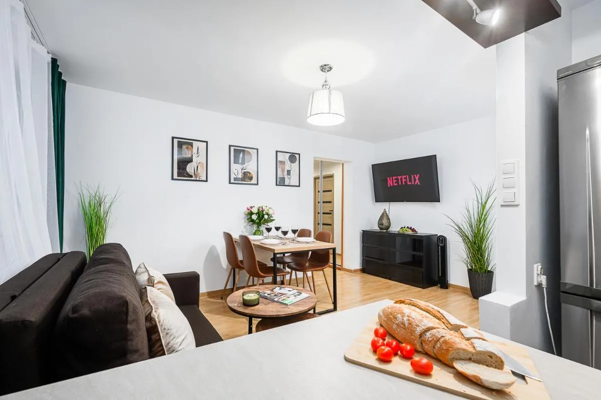 Image 2 of Lumina apartment opposite the Palace of Culture and Science