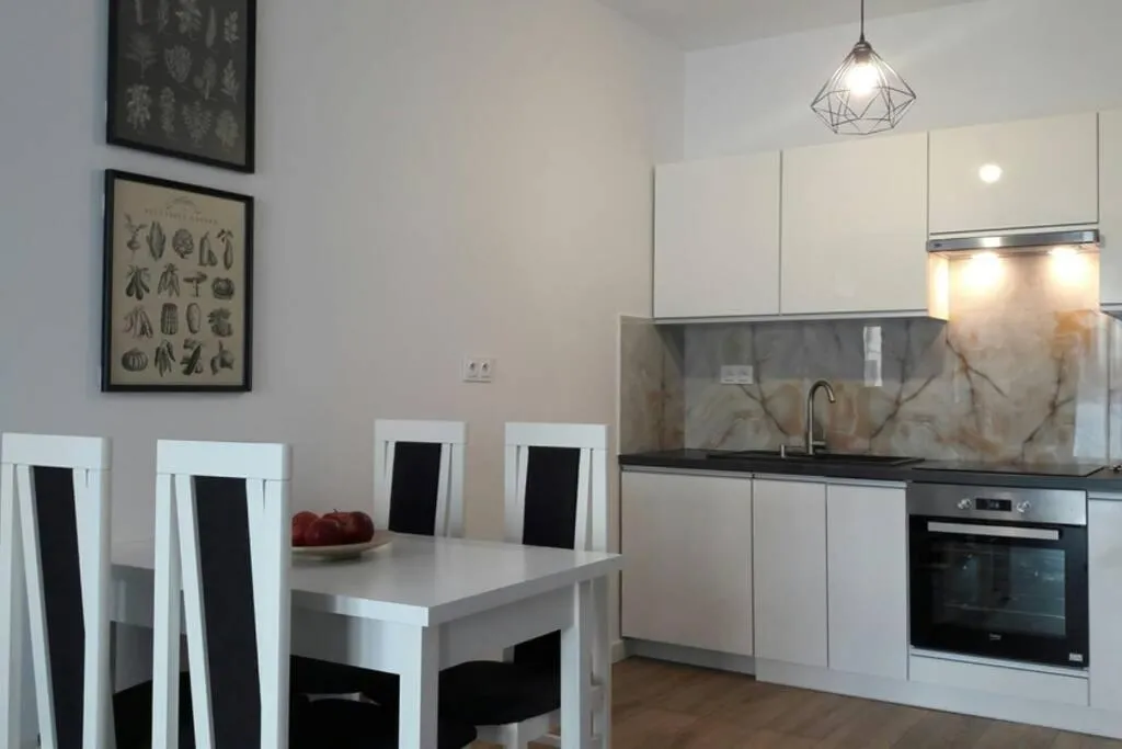 Image 3 of Lux Apartment close to Medicover and Paley