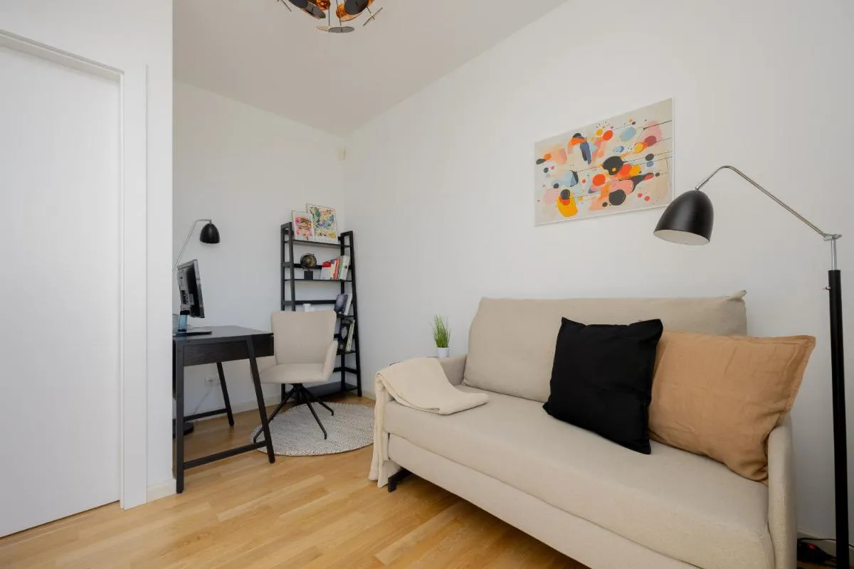 Image 4 of Luxury Four Bedroom Apartment with Parking & Balcony in Mokotów by Renters Prestige