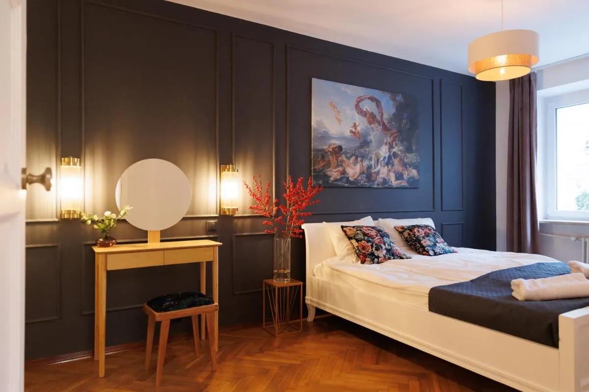 Image 1 of Maison Brühl – Apartamenty przy Ogrodzie Saskim
