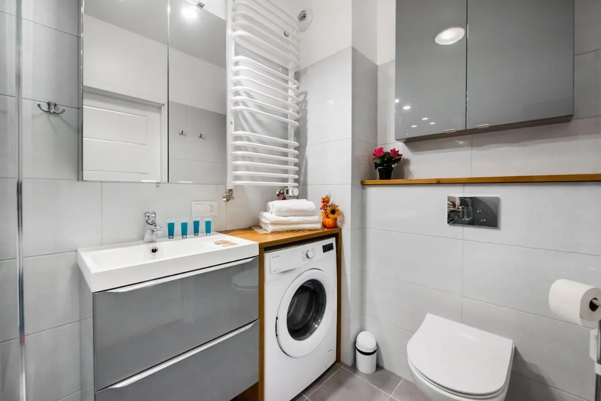Image 2 of Metro Bemowo Colourful Apartment
