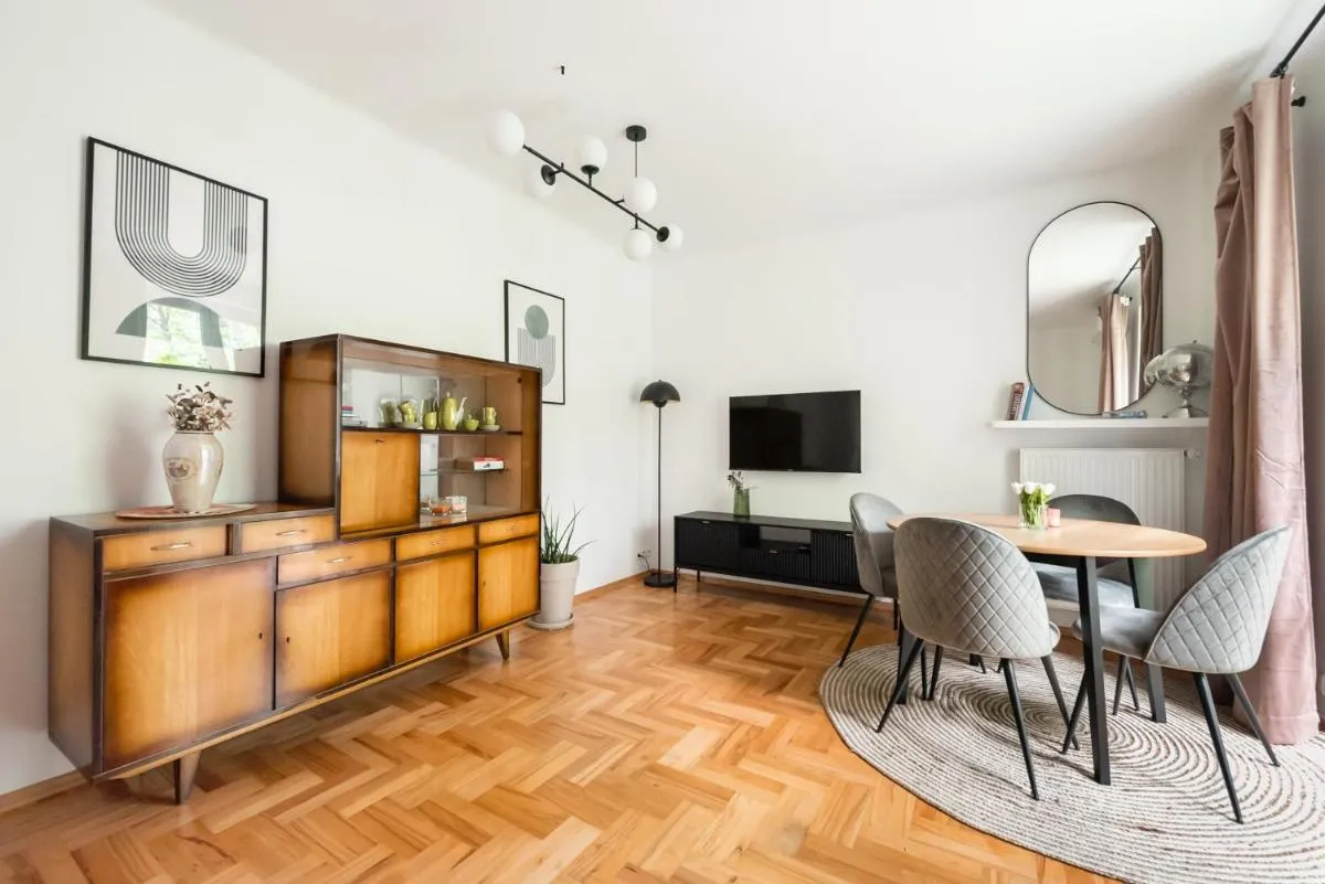 Image 4 of Metro Racławicka Homey Apartment