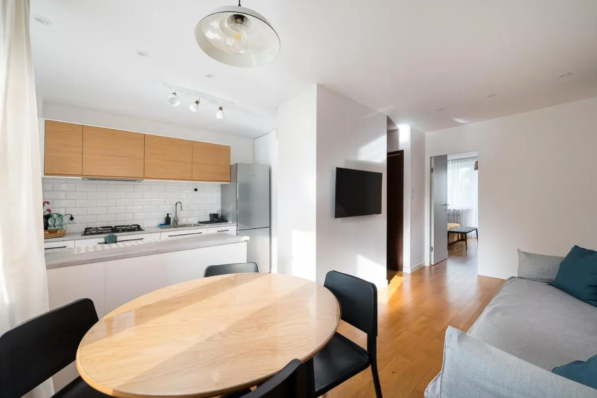 Image 3 of Metro Stokłosy 2-Bedroom Apartment