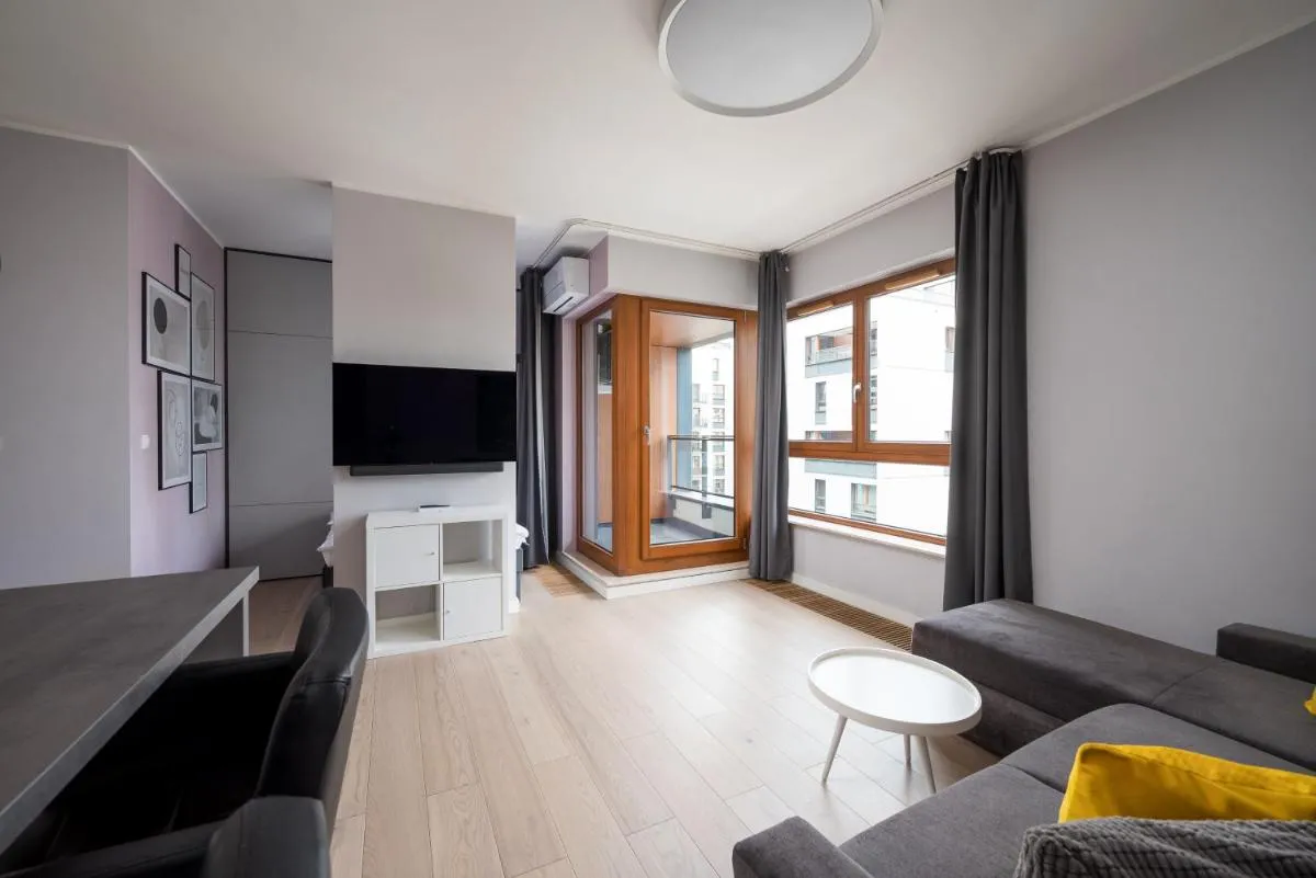 Image 4 of Metro Wierzbno Stylish Apartment