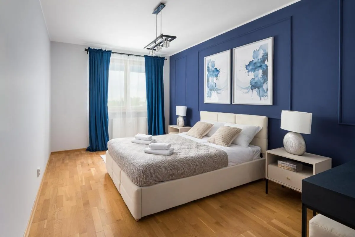 Image 1 of Metro Wilanowska Blue Apartment