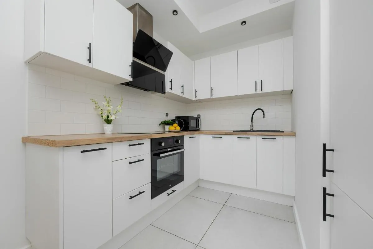 Image 4 of Modern Apartment with Balcony & Parking Warsaw Mokotów by Noclegi Renters