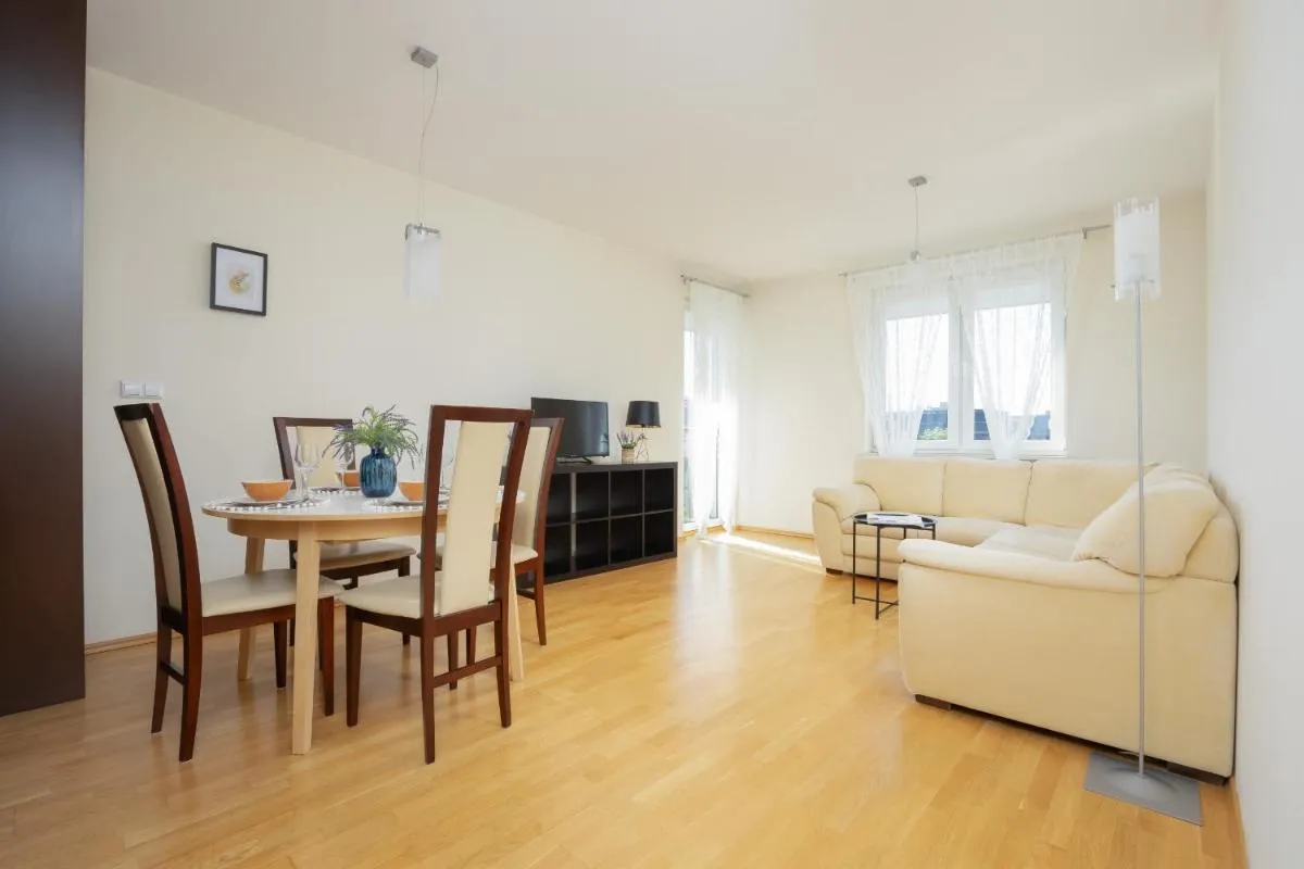 Image 3 of Modern & Spacious Apartment with Balcony and Parking by Noclegi Renters
