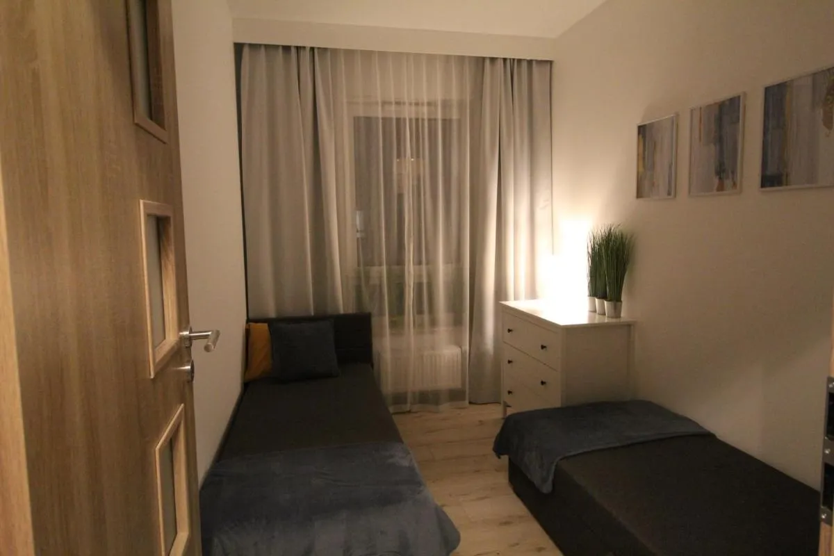 Image 5 of NEW Apartment Mona Warsaw Green