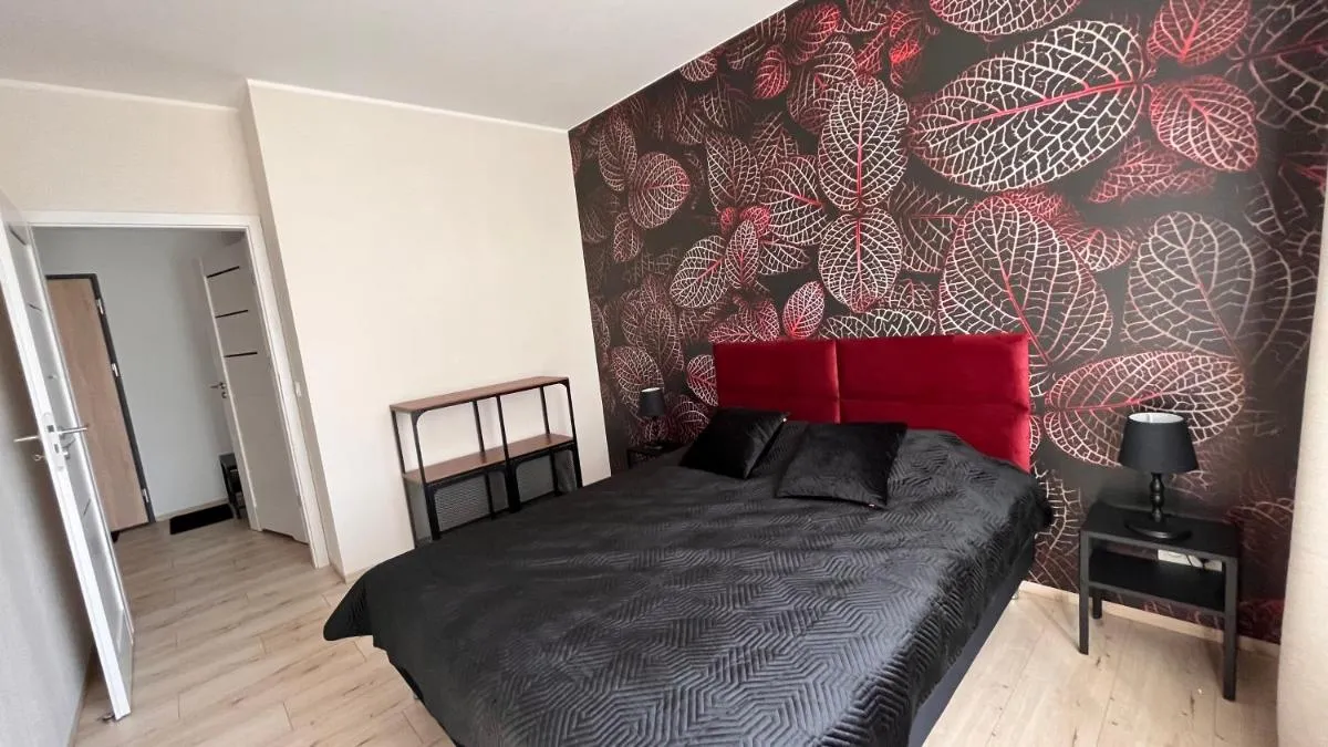 Image 6 of NEW Apartment Mona Warsaw Red