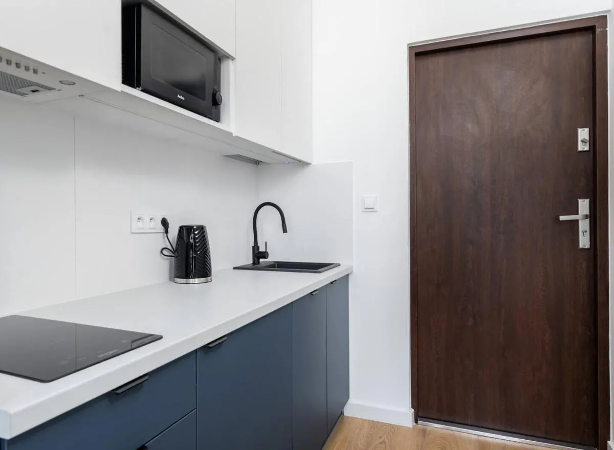 Image 4 of Navy Studio City Center Sienna