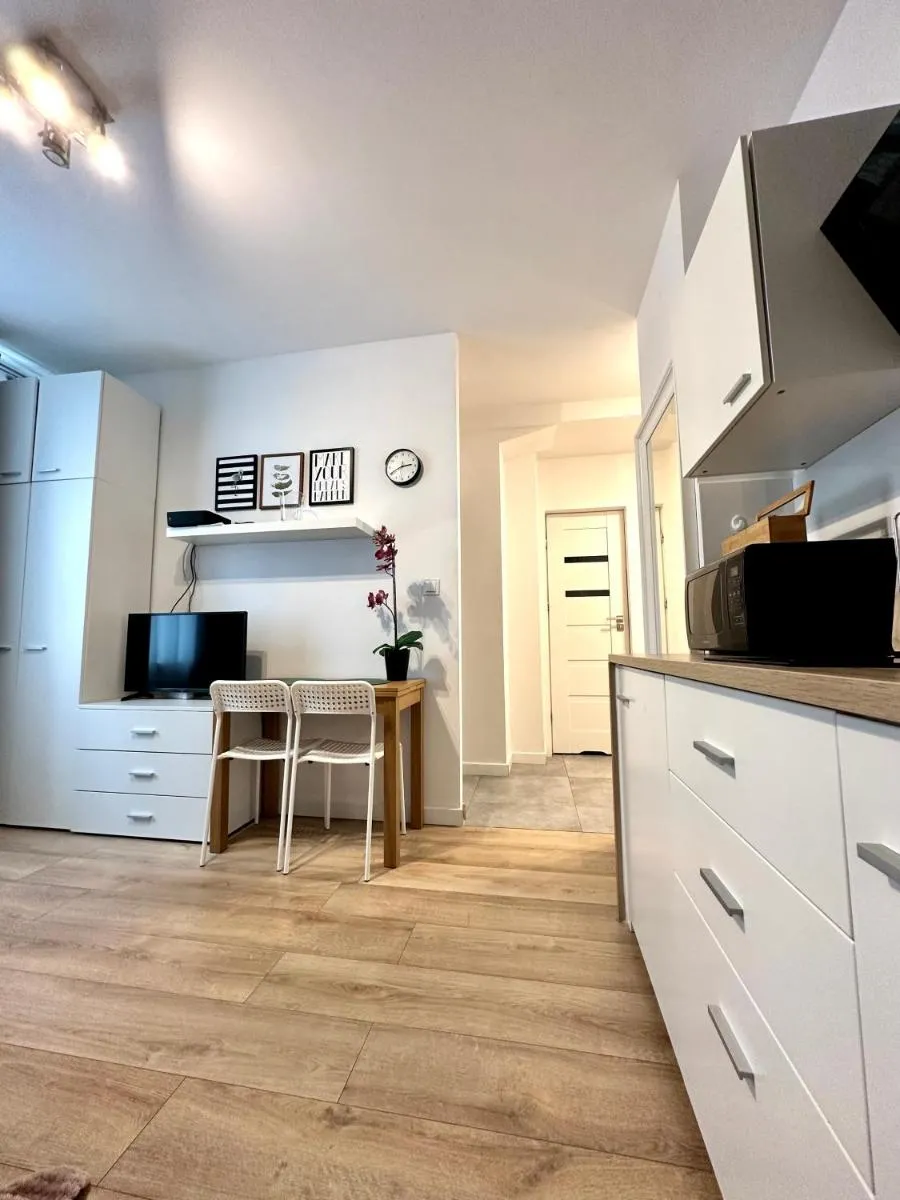 Image 3 of Nice Place 2 rooms Apartment