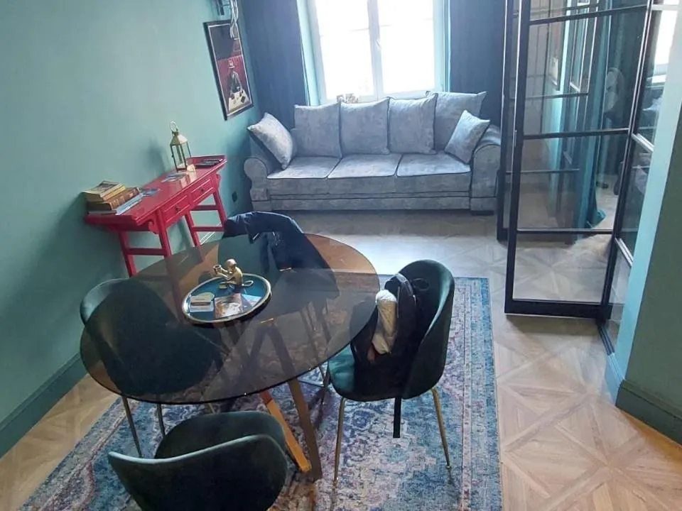 Image 1 of Old Town Apartment A