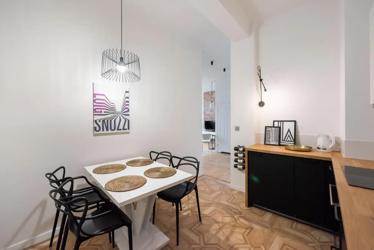 Image 3 of Old Town Basilisk Apartment