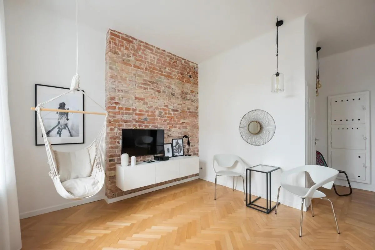 Image 4 of Old Town Basilisk Apartment