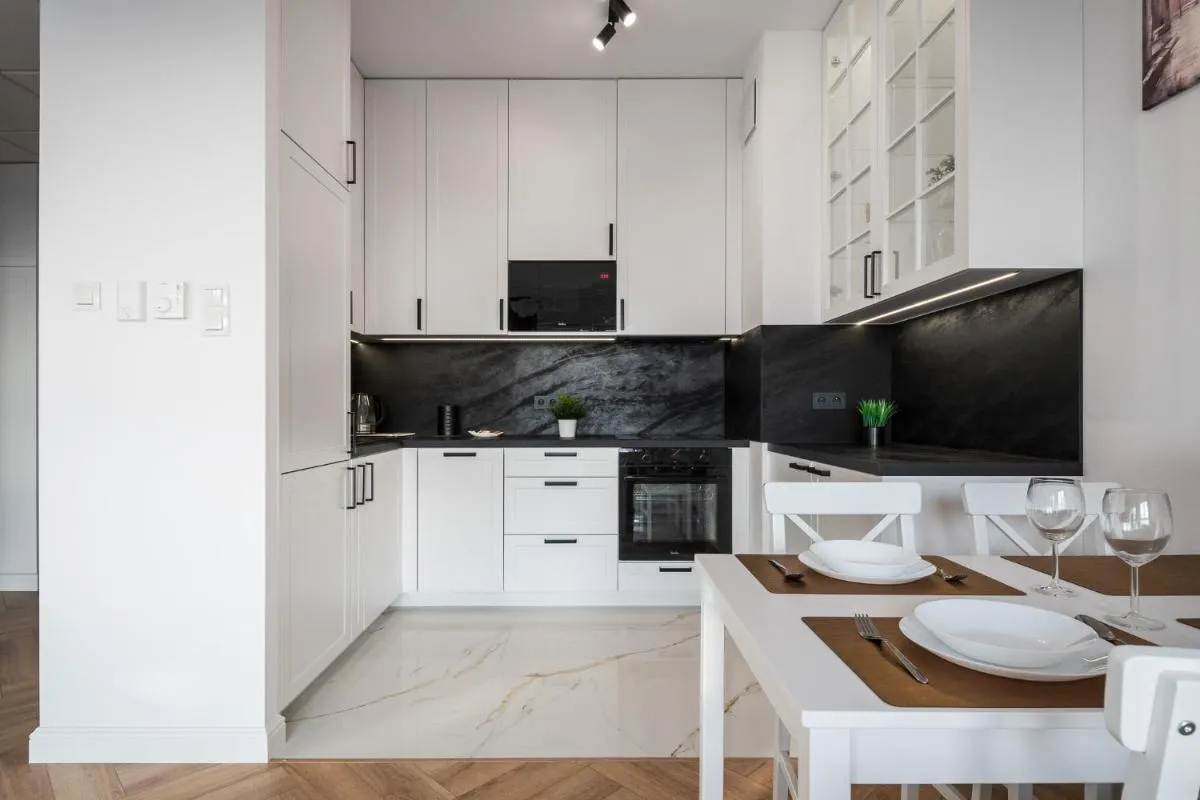 Image 3 of Panorama Viev Top 22th Floor Free Garage By Perfect Apart 2211