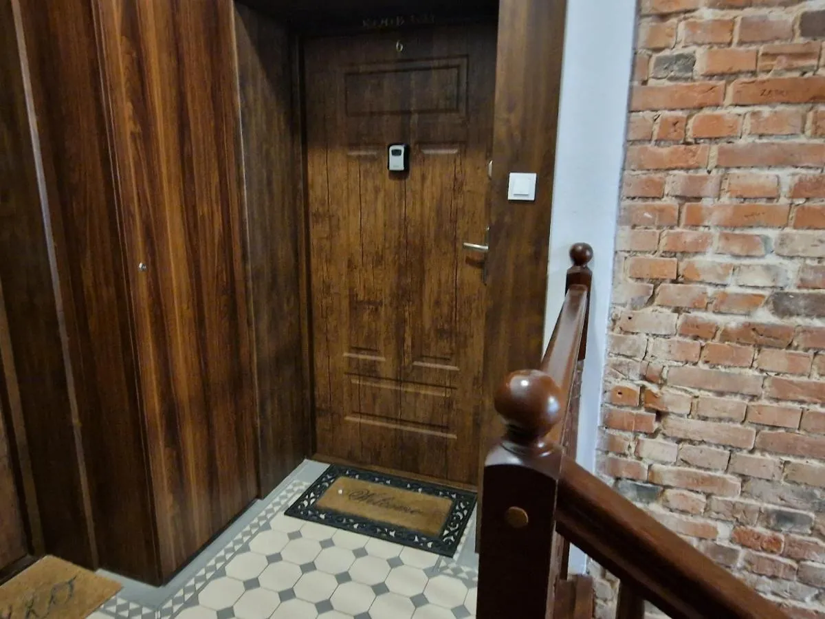 Image 6 of “Pianist” City Break Apartment