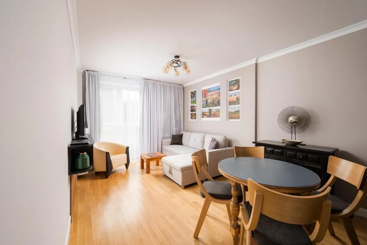 Image 4 of Powiśle Charming Apartment