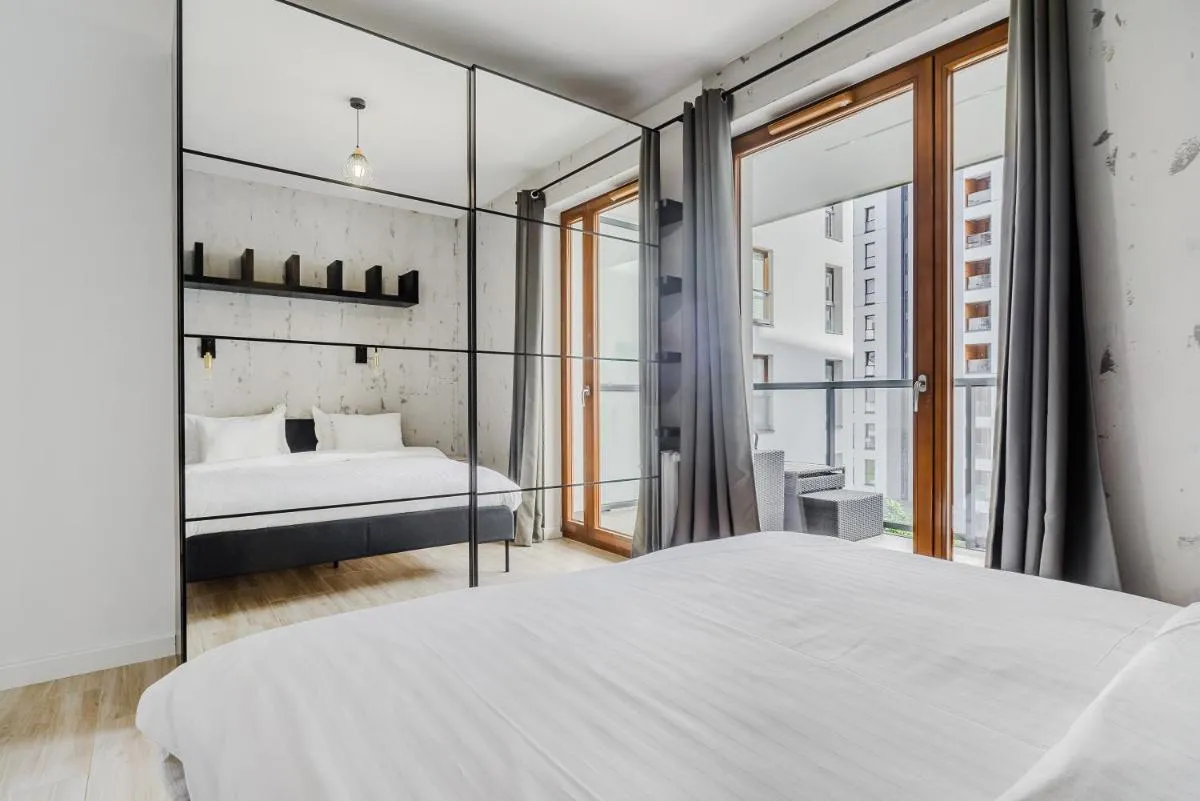 Image 1 of Premium Apartments in the Center of Warsaw with FREE Parking & Balcony