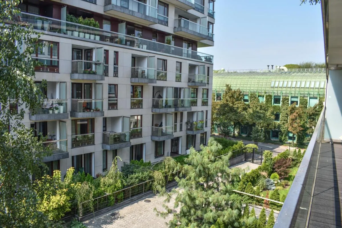 Image 2 of Quiet Luxury Apartment Powiśle – Centrum Kopernik