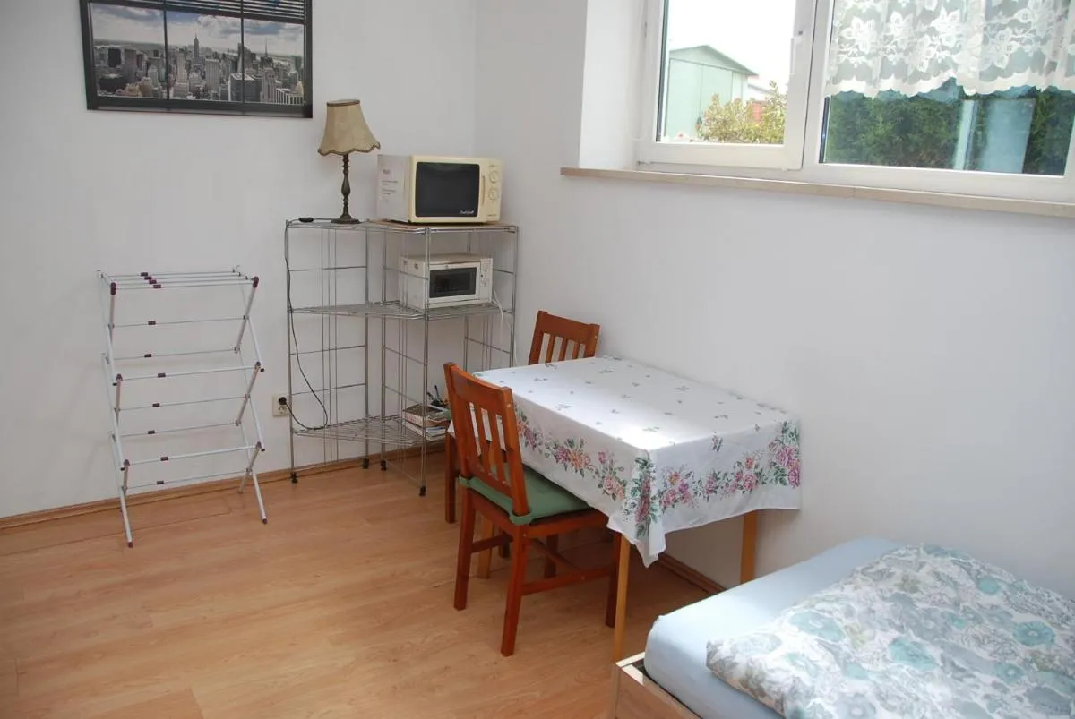 Image 2 of Quiet separate accommodation in Warsaw on outskirts near forest