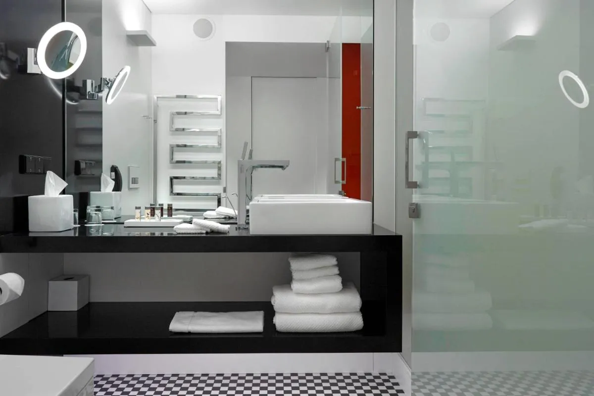 Image 2 of Renaissance Warsaw Airport Hotel