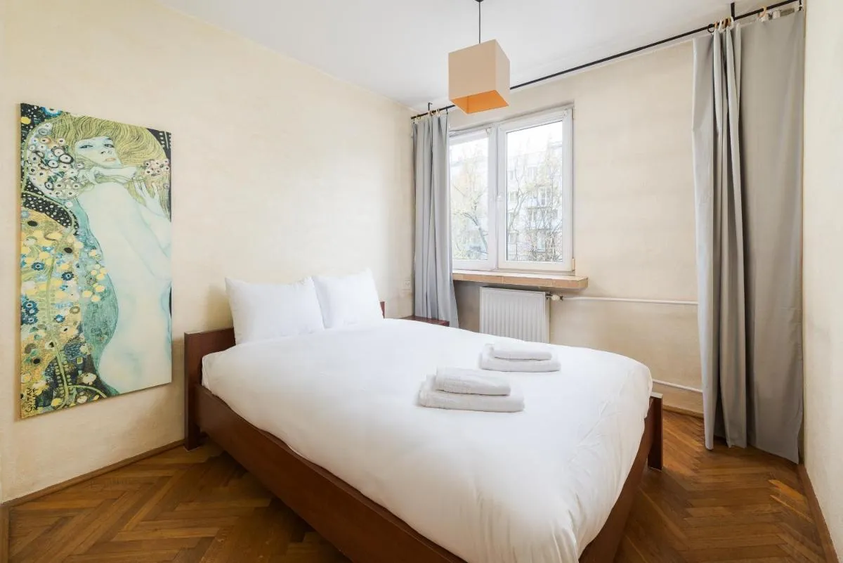 Image 1 of Rondo ONZ City Centre Apartment